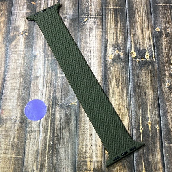 5for$10 Green Zigzag Textured Silicone 42/44/45/49mm Apple Watchband Accessories - Picture 4 of 4